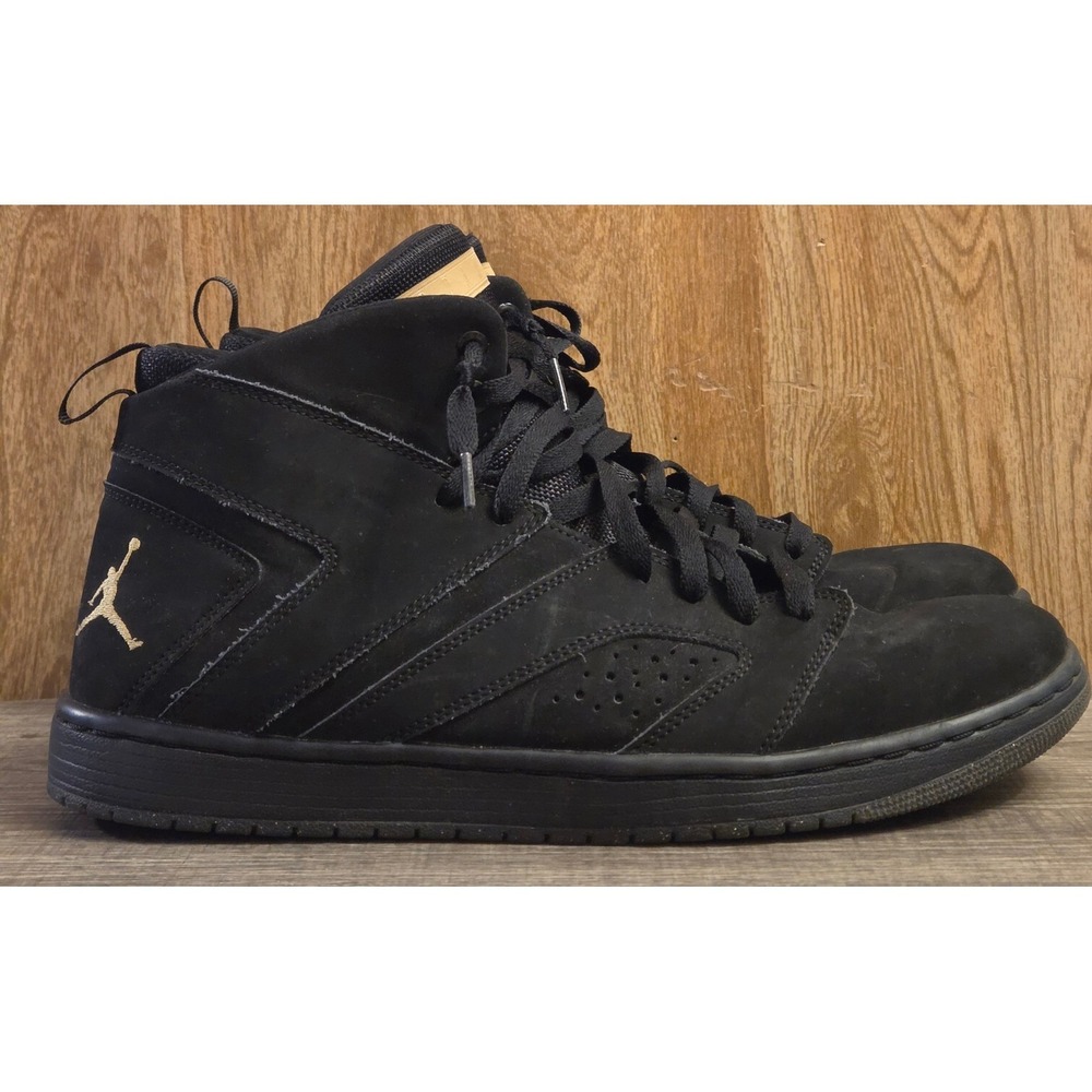 Nike Air Jordan Flight Legend Sneakers Mens Size 11.5 Black Gold Logo